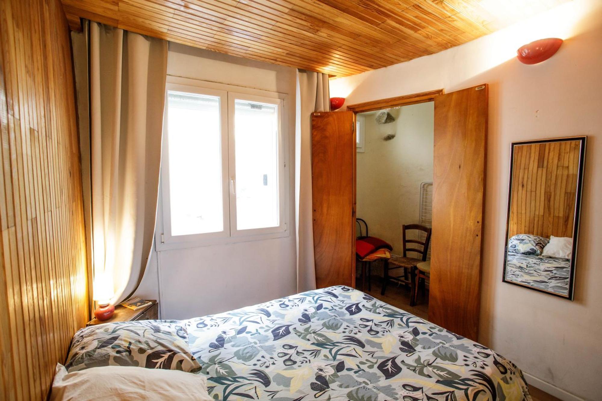 Gite Rue Tranquille Padern Zewnętrze zdjęcie